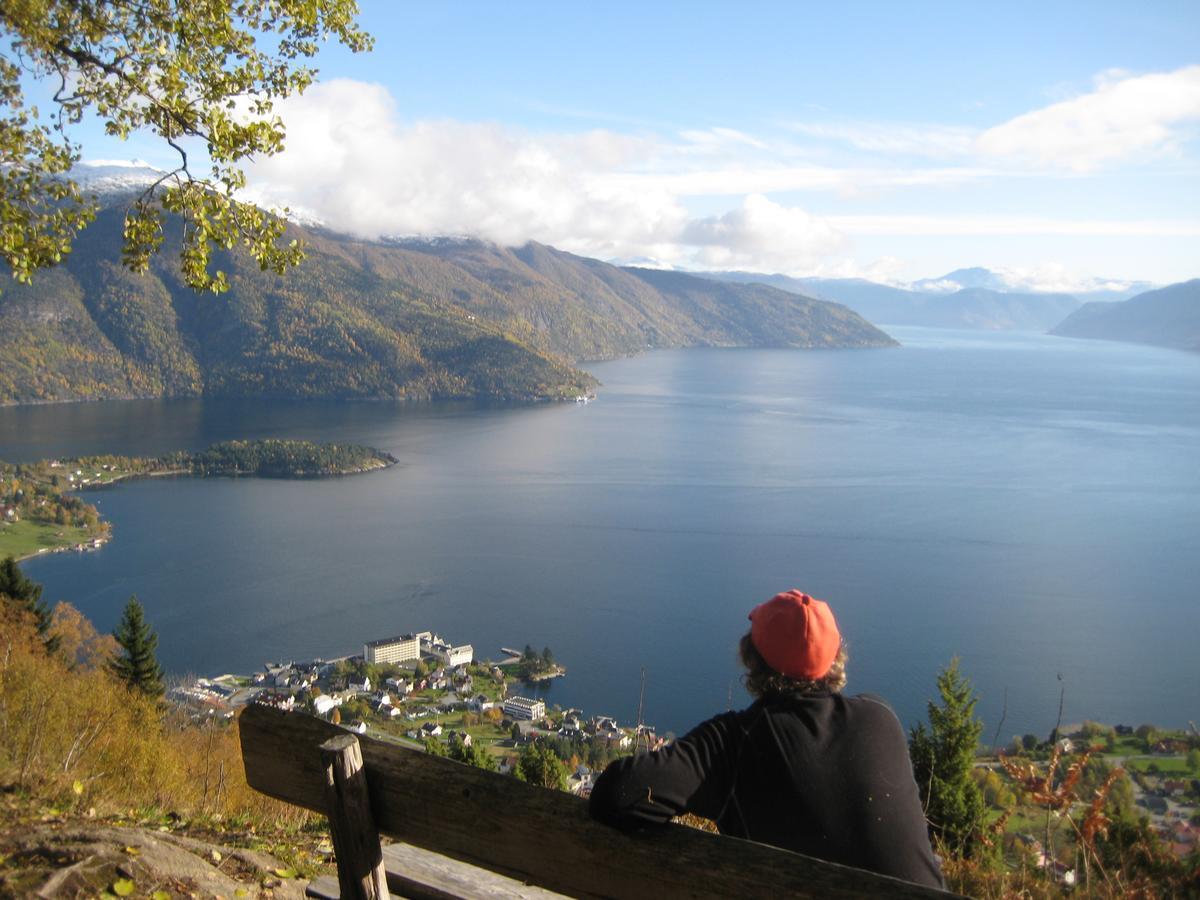 Dragsvik Fjordhotel (Adults Only) Balestrand Εξωτερικό φωτογραφία